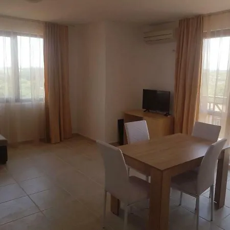 Apartmenti Smokiniya Apartmán *